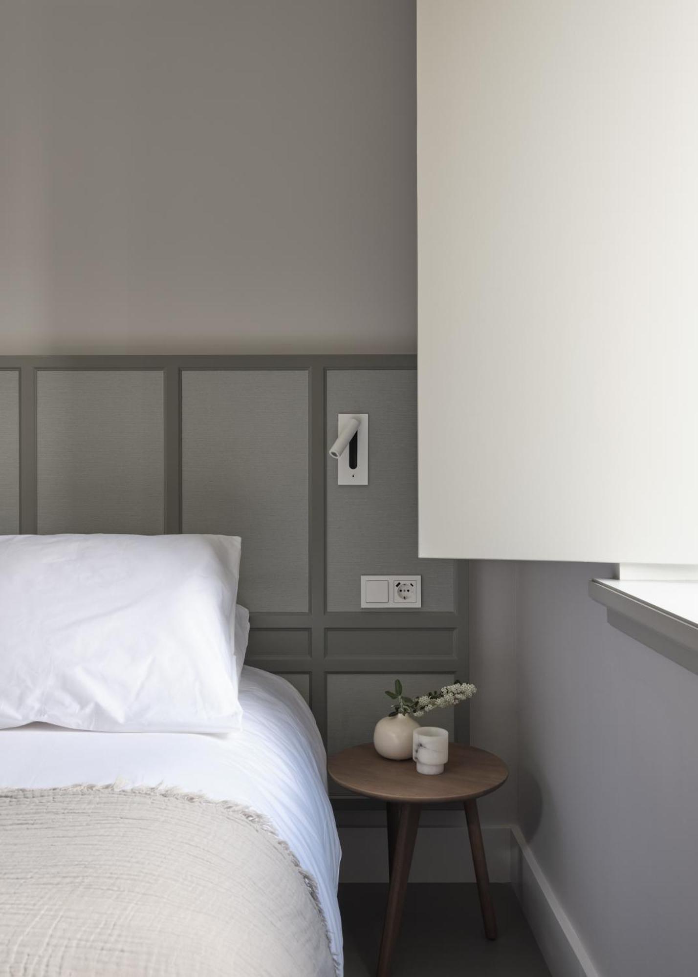 Boutique Hotel Benedict Noordwijk Exterior photo A wall-mounted reading light