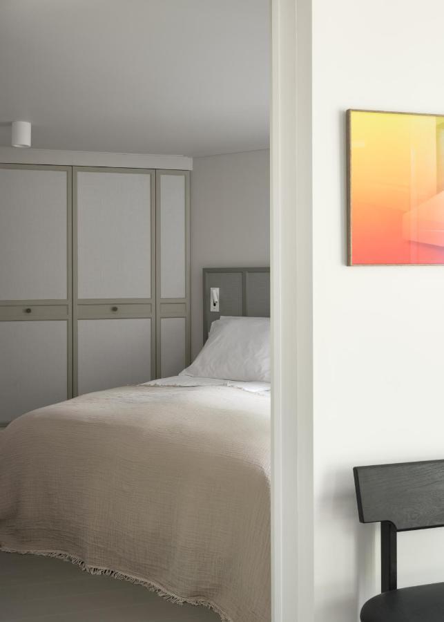 Boutique Hotel Benedict Noordwijk Exterior photo A bedroom